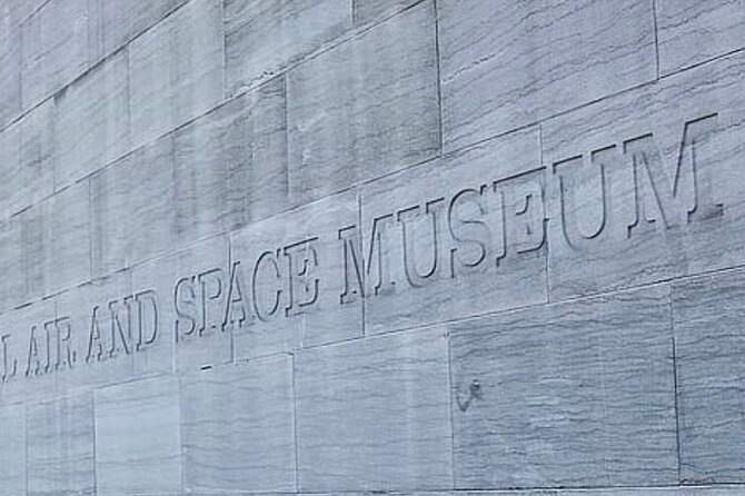 Smithsonian Museums Day Trip - Included Amenities and Services