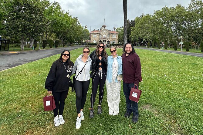 Snob Free Sonoma Plaza Walking Experience - An In-Depth Look at the Sonoma Plaza Walking Tour