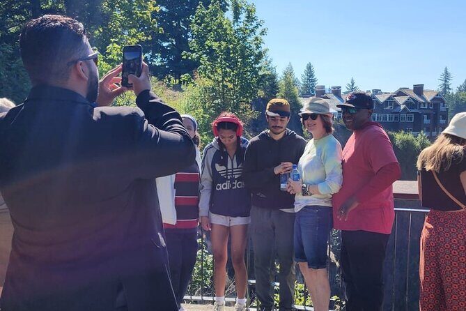 Snoqualmie Falls and Woodinville Wine Tour SUV or Van - FAQ