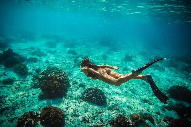 Snorkel boat trip: Sunken ship, old dutch fort & spanish bay - Overview of the Snorkel Boat Tour in Curacao