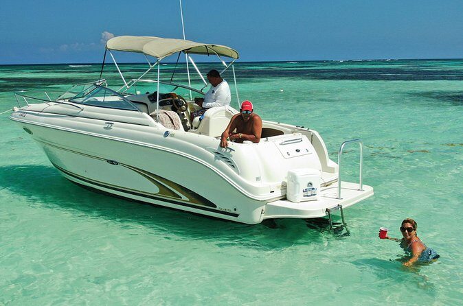 Snorkel & Sandbar on Private Searay Yacht 25ft in Cap Cana Marina ,Punta Cana - Who is This Tour Perfect For?