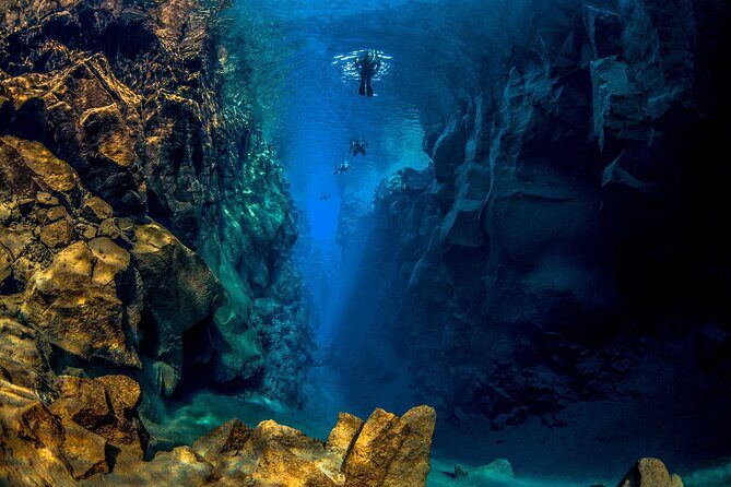 Snorkel the Silfra Fissure-Meet on Location (Free Photos & Cocoa) - Introduction