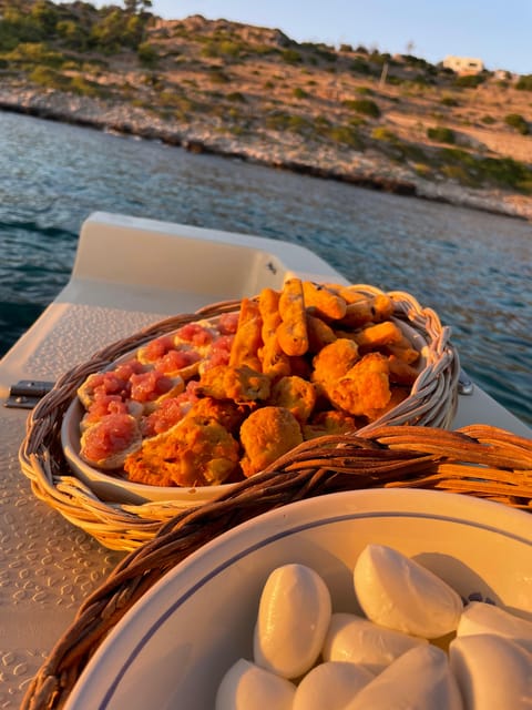 Snorkeling and Tour on Boat to the Caves of Salento - Guided Tour Details