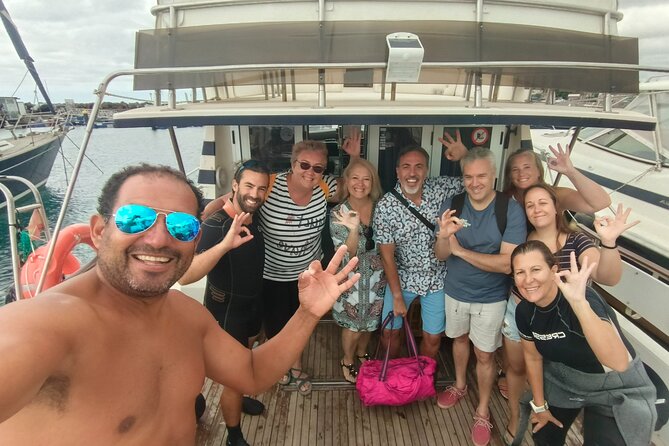 Snorkeling in a Wonderful Volcanic Bay - Maximum Group Size and Start Time