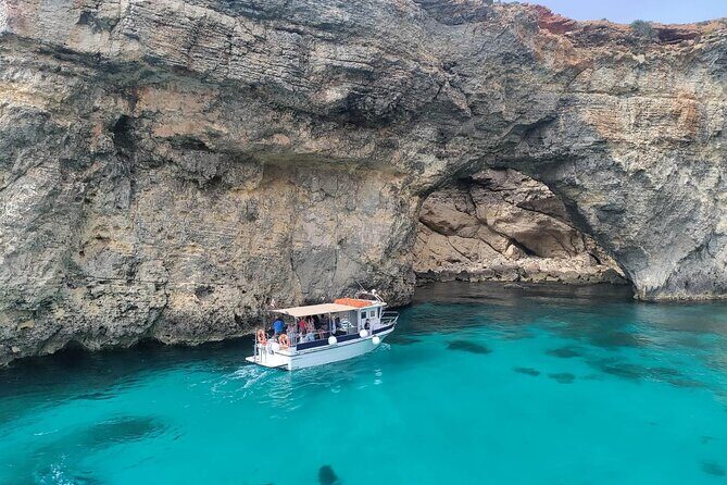 Snorkeling in Blue Lagoon Beaches and Bays Trip Comino - An In-Depth Look at the Blue Lagoon Beaches and Bays Trip