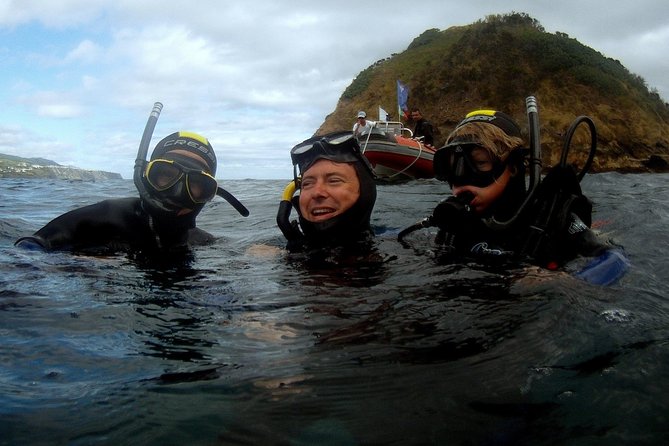 Snorkeling in Vila Franca Do Campo - Safety and Instruction