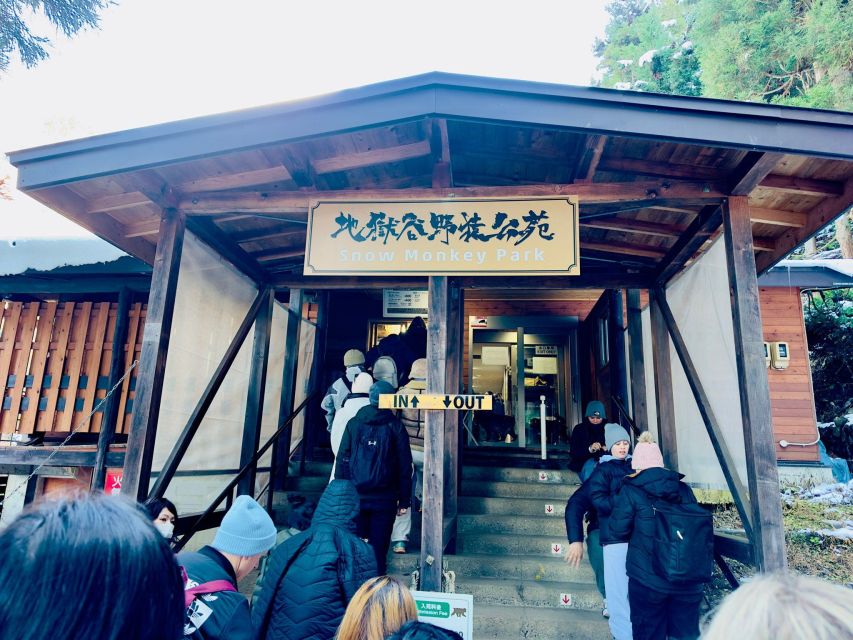 Snow Monkey Park & Zenkoji Temple One Day Trip - Itinerary and Tour Details