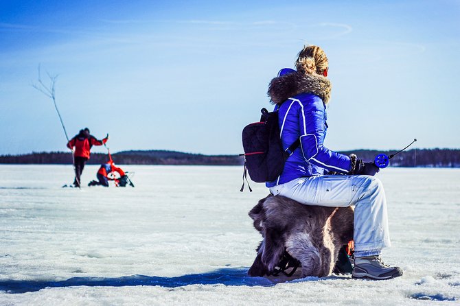Snowshoe Trip for Ice Fishing - Contact for Language Support
