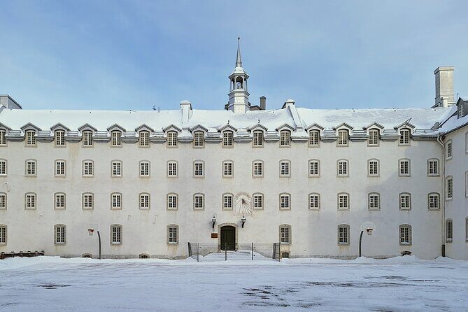 Snowy Private Walking Tour of Old Quebec - Who Should Consider This Tour?