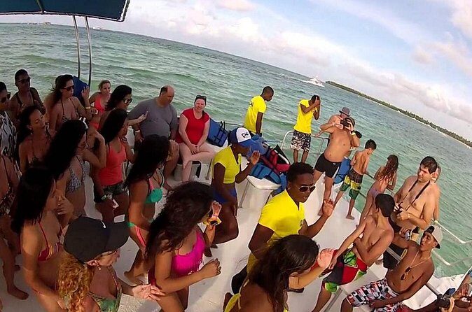 Snuba Snorkelking Parasailing and Catamaran Pack - FAQ