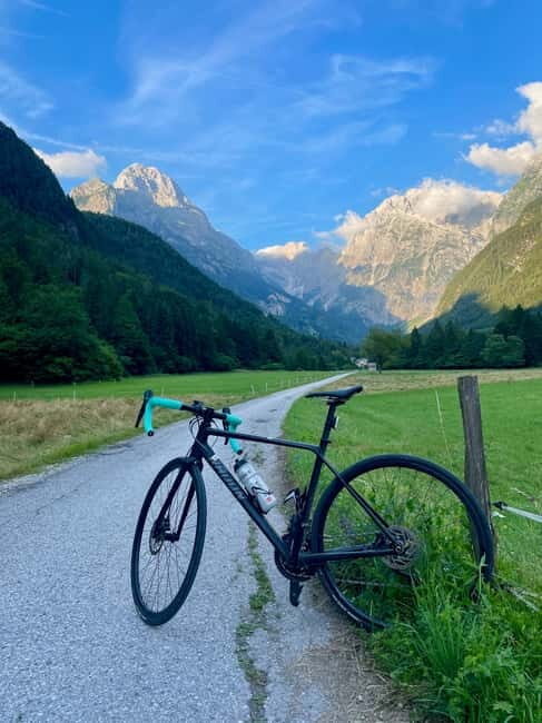 Soa valley: Guided Cycling Tour with Snacks and Support - An In-Depth Look at the Soa Valley Cycling Experience