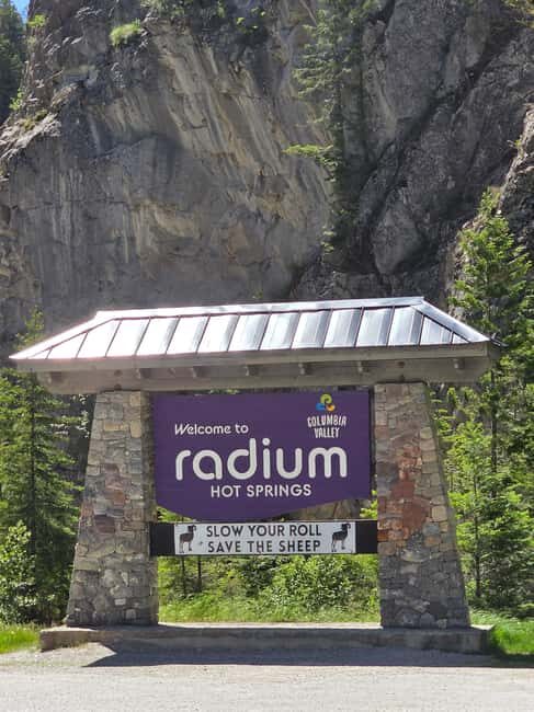 Soak & Explore: Radium Hot Springs and Kootenay Park Tour - Key Points