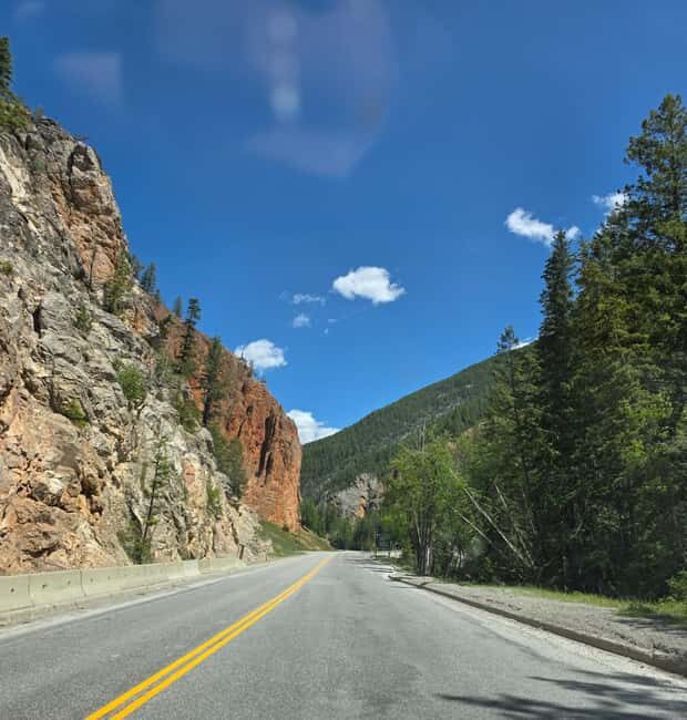 Soak & Explore: Radium Hot Springs and Kootenay Park Tour - An In-Depth Look at the Radium & Kootenay Experience