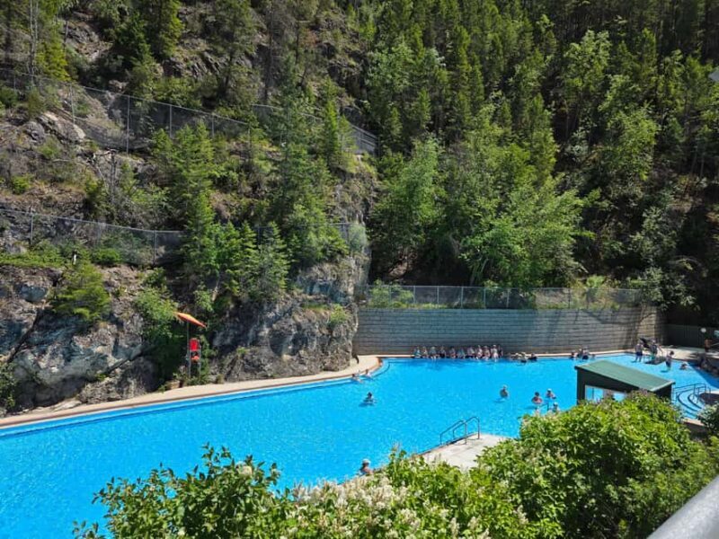 Soak & Explore: Radium Hot Springs and Kootenay Park Tour - Who Will Benefit Most?