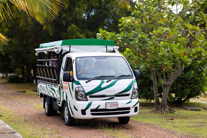 SoCoHo Jeep Safari - Historical Sites - Lunch - Beach - FAQs