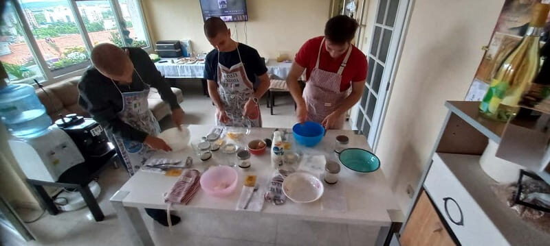 Sofia: Banitsa Pastry Class with a Local with Bulgarian Wine - FAQ