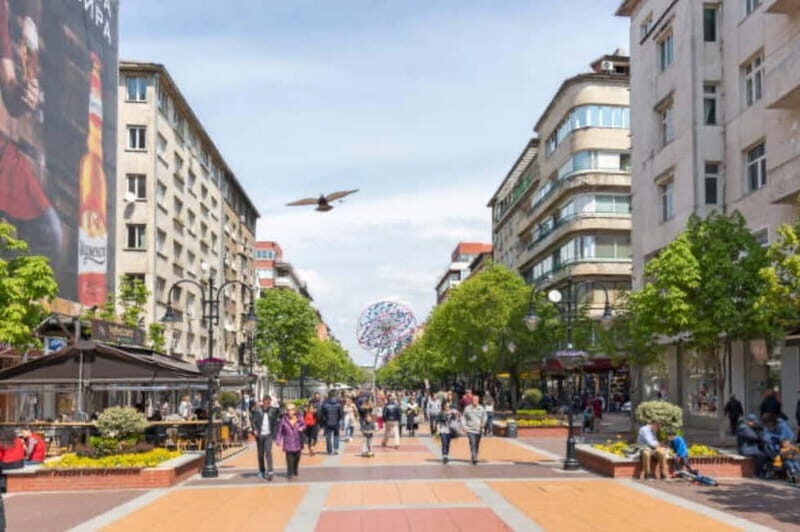 Sofia Walking Tour: Discover the Rich History and Beauty - The Presidential Square and the Church of St. George