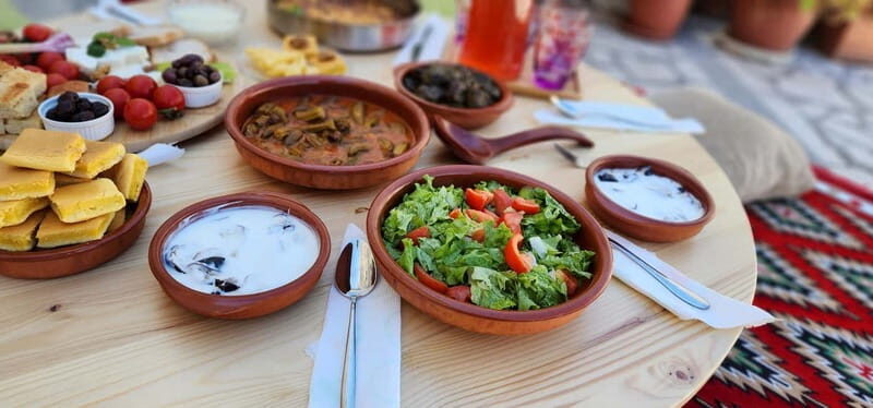 SOFRA - traditional dining - Practical Details: What to Expect and How to Plan