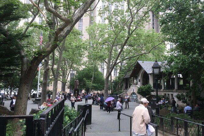 SoHo, Little Italy, and Chinatown Tour Review - Pros and Cons