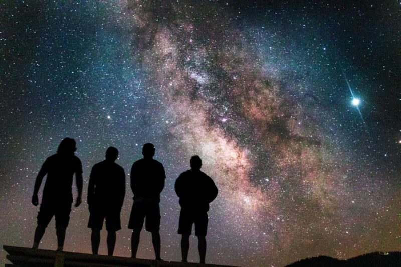 Soma Bay: Desert Stargazing Jeep Adventure With BBQ Dinner - Dining Experience