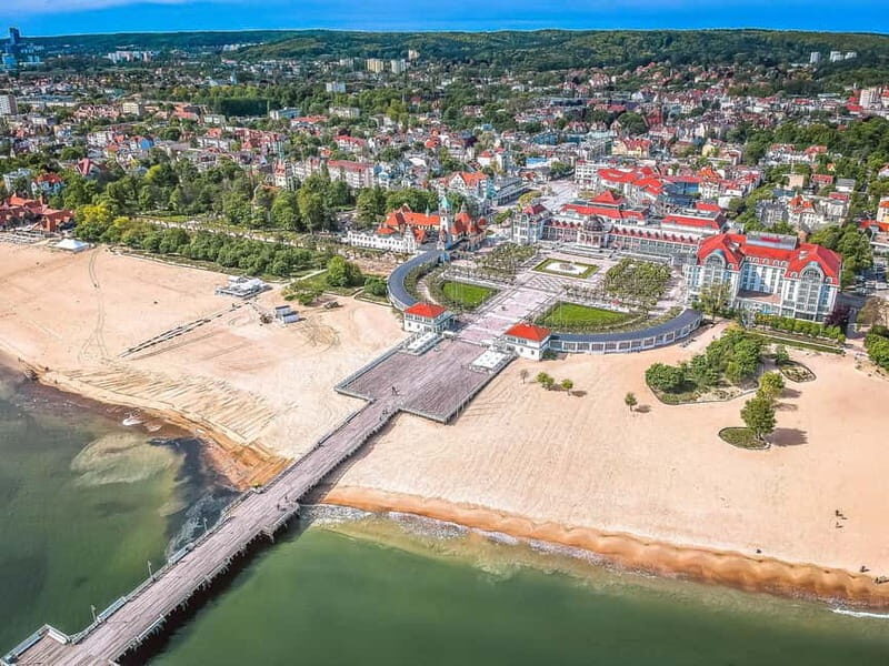 Sopot: Walking Tour with English-Speaking Guide - Key Points