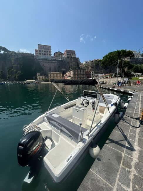 Sorrento Capri boat tour - Key Points