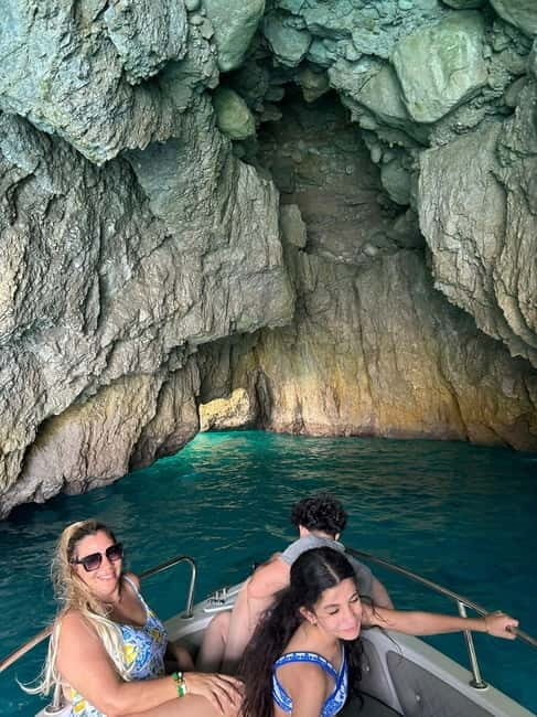 Sorrento Capri boat tour - An Introduction to This Capri Boat Adventure