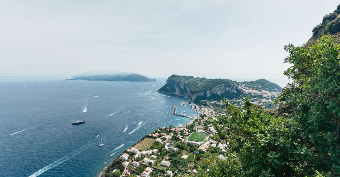 Sorrento: Coast and Capri Boat Trip With Limoncello Tasting - Visiting Notable Attractions