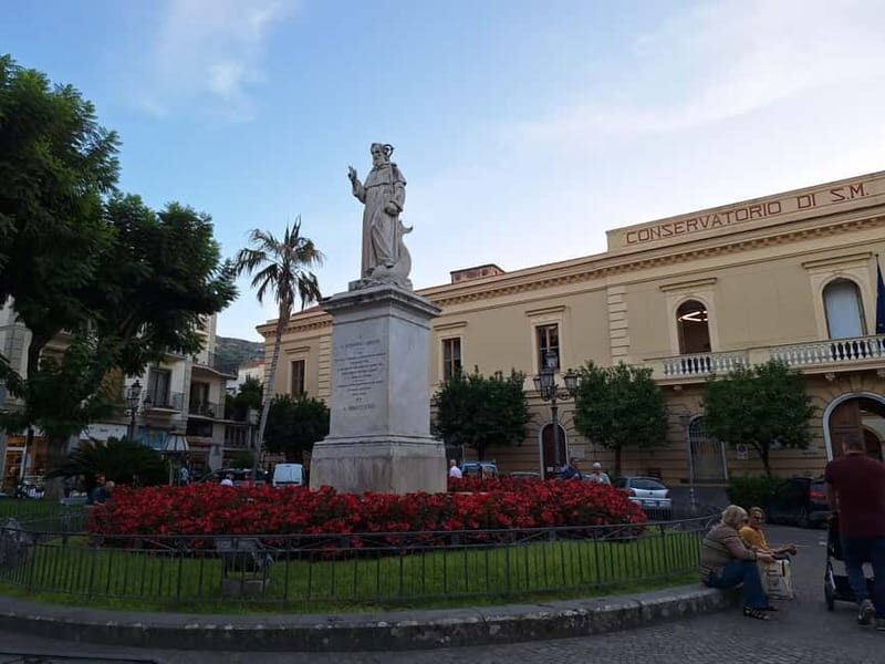 Sorrento: Dynamic Food and Wine Tour with Local Guide - Who Should Consider This Tour?