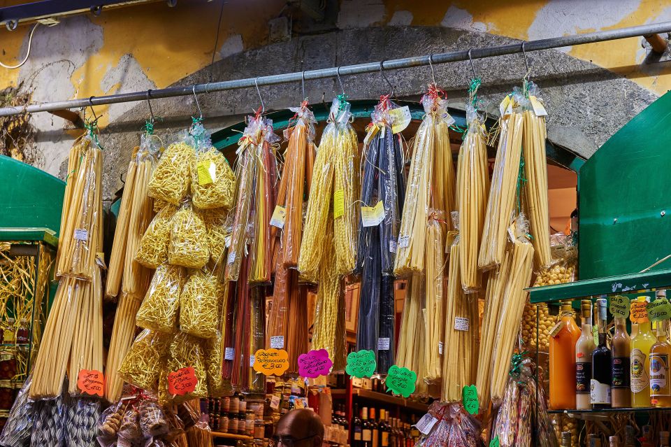 Sorrento: Guided Naples Street Food Experience - Key Points