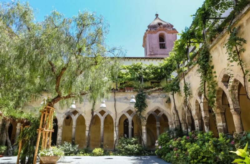Sorrento: Guided Walking Tour & Limoncello Tasting - Itinerary Highlights