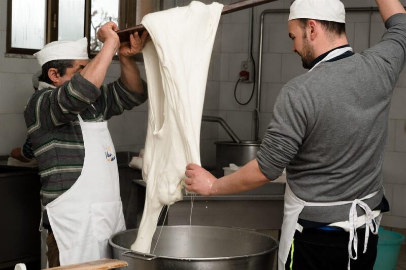 Sorrento: mozzarella cheese workshop in Vico Equense - Practical Details and Tips