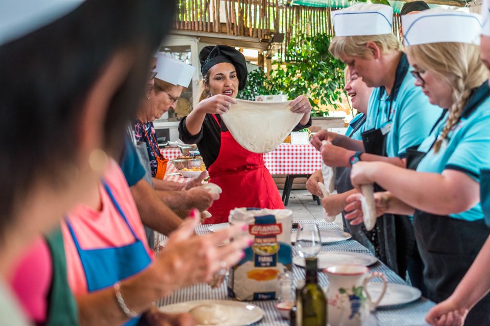 Sorrento: Pizza Making Class - Highlights of the Experience