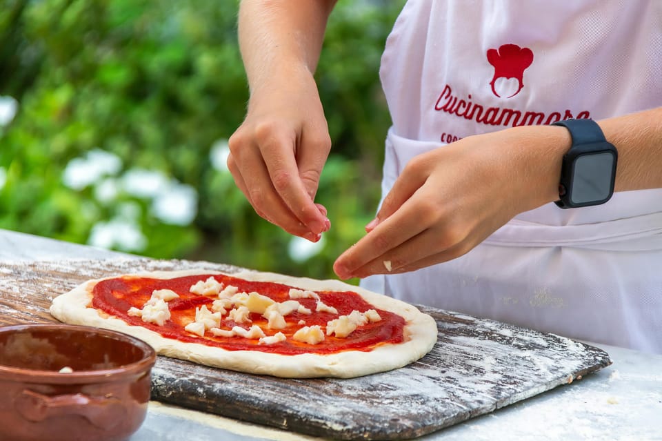 SORRENTO: Pizza School Mastering Neapolitan Delights - Ask Away