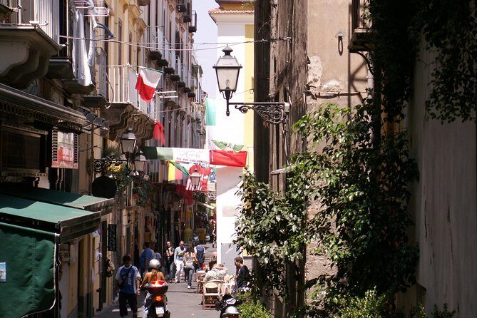 Sorrento, Pompei & Wine-Tasting: walk, visit & drink (8hour tour) - What Makes This Tour Stand Out