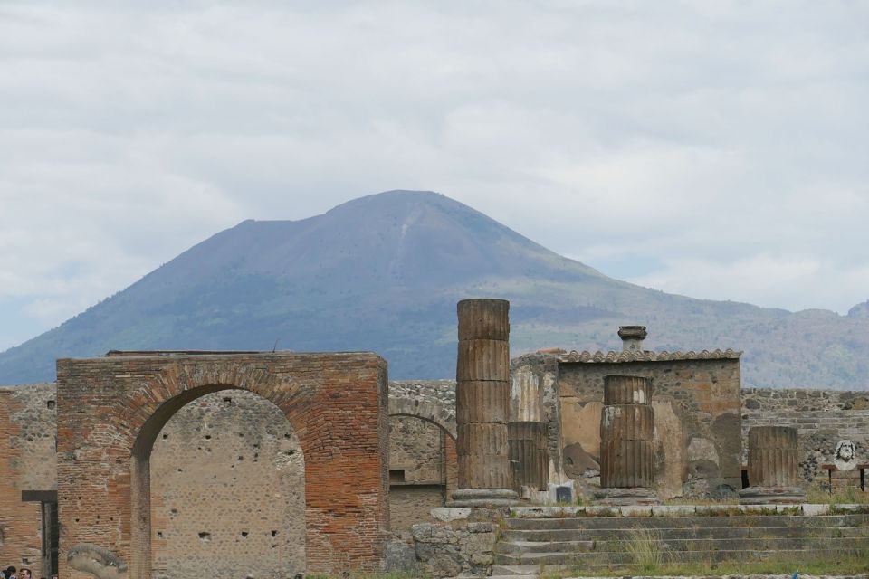 Sorrento: Pompeii and Mount Vesuvius Tour With Skip-The-Line - Flexible Cancellation Policy