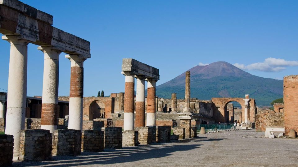 Sorrento: Pompeii & Herculaneum Day Trip Entry and Lunch - Frequently Asked Questions