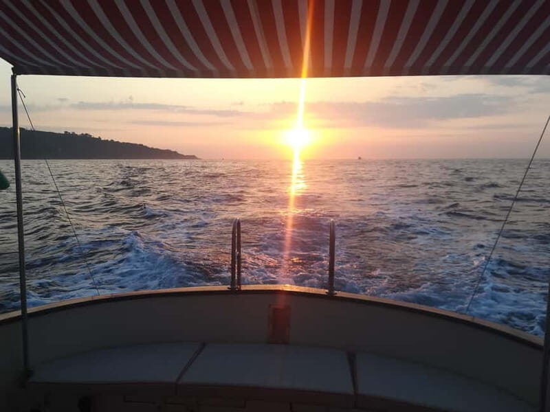Sorrento: Private Sunset Cruise with Aperitif and Swim Stop - An In-Depth Look at the Experience