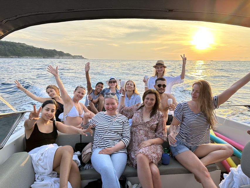 Sorrento: Scenic Boat Tour With Aperitif - Tour Overview and Pricing
