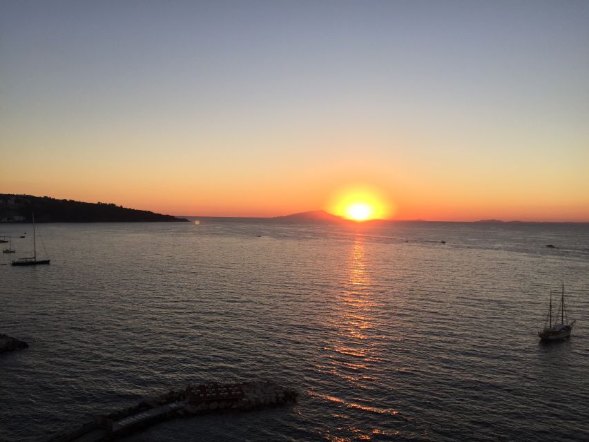 Sorrento: Scenic Boat Tour With Aperitif - Itinerary Details