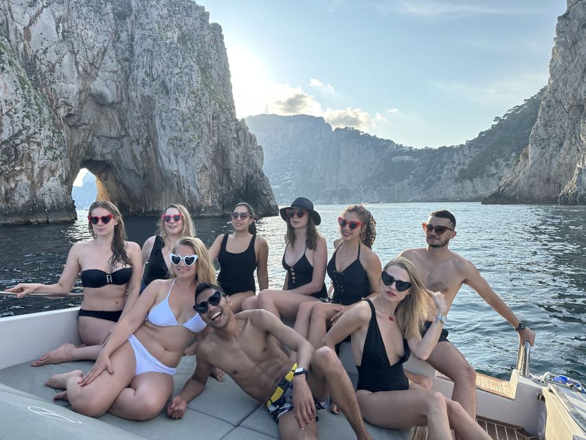 Sorrento: Scenic Boat Tour With Aperitif - Discovering Puolo Bay and Capri