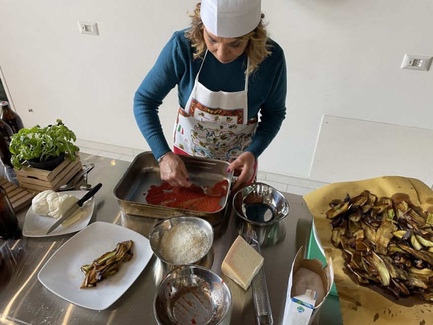 Sorrento: Shared Cooking Class & Fresh Garden Ingredients - Enjoying the Homemade Meal