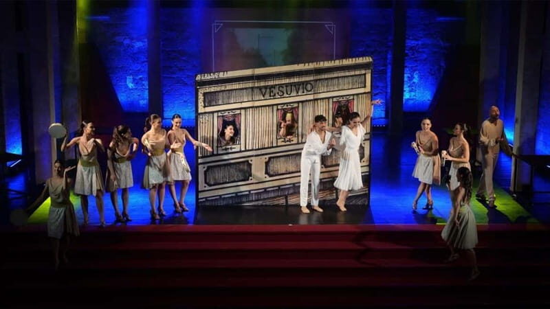 Sorrento: Vesuvio - The Legend of Love Musical Show - The Stage & Setting  