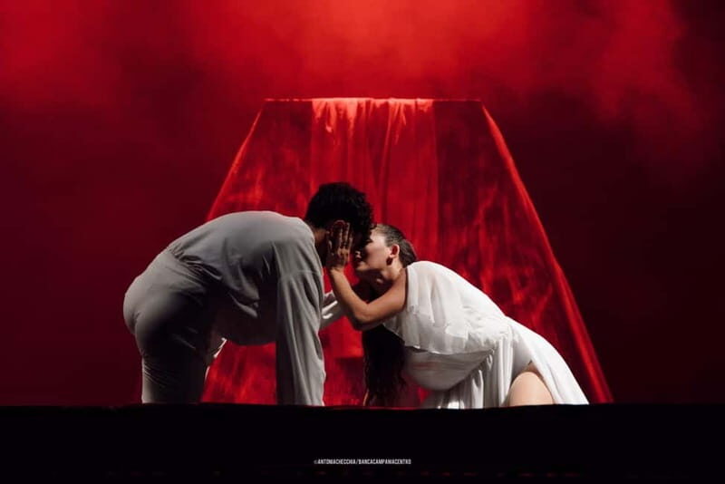 Sorrento: Vesuvio - The Legend of Love Musical Show - The Experience & Atmosphere  