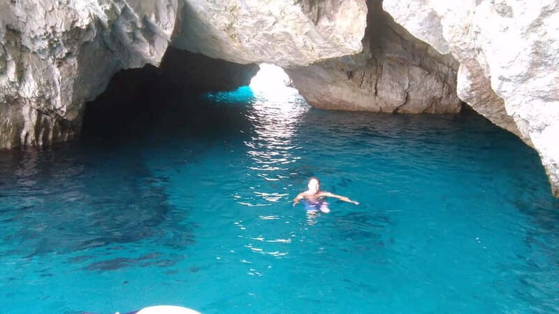 Sorrento: Yacht Day Trip to Capri with Drink and Snack - The Scenic Highlights: Grottos and Rocks