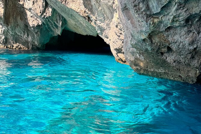 Sorrentomaxiboat Tours to Capri - Preparing for the Excursion