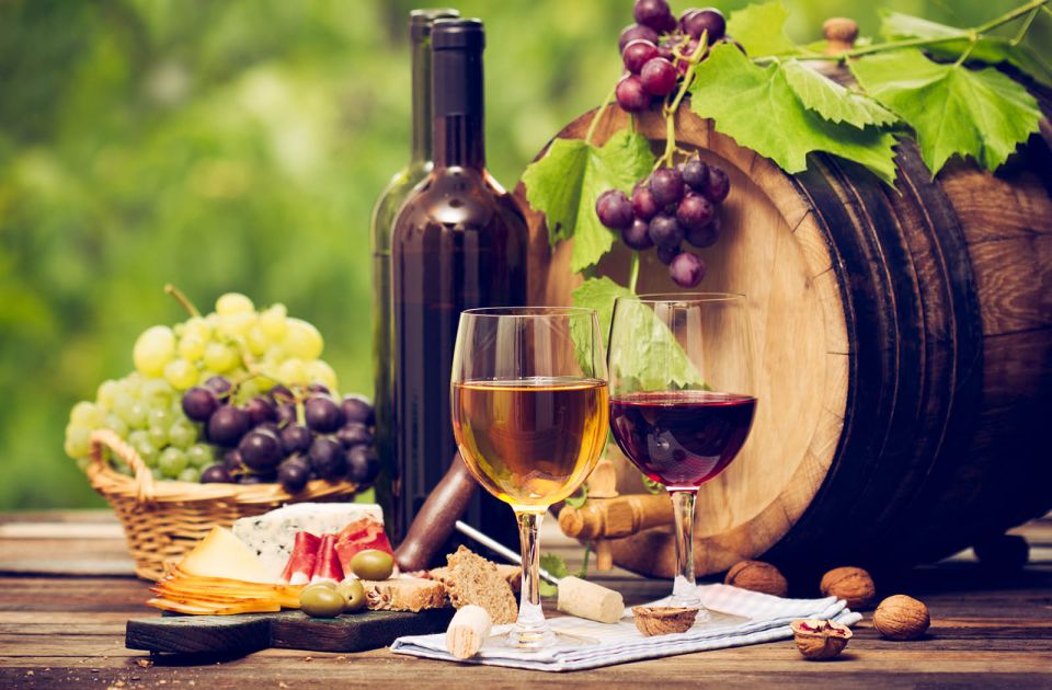 Sorrento:Pompeii and Vesuvius Day Trip With Entry and Lunch - Winery Lunch and Wine Tasting