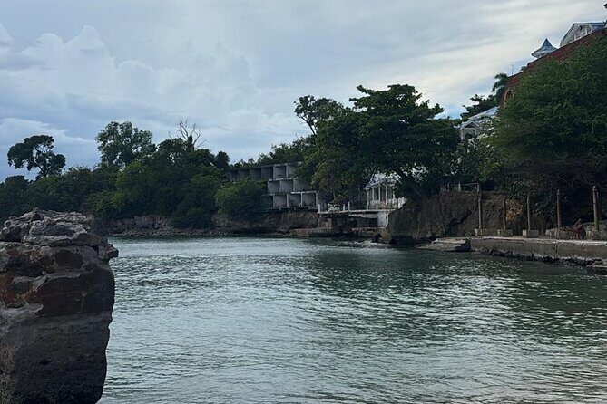 Sosua beach excursion with snorkeling included to Sosua Bay - Why This Tour Works Well