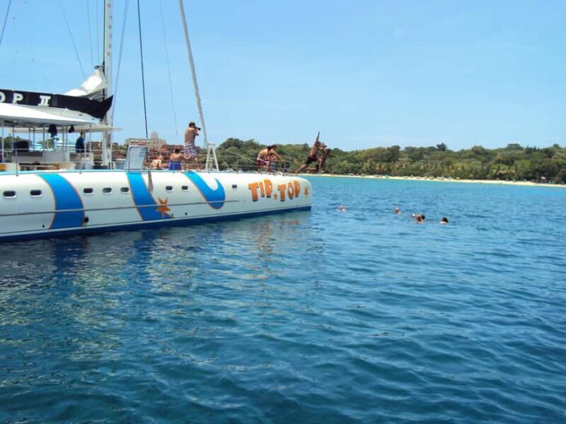Sosúa: Catamaran Cruise with Snorkeling, Lunch, & Drinks - The Value of This Tour