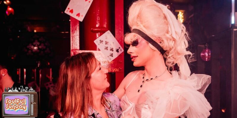Soulful Sunday Roast Dinner with Drag Queens - Key Points